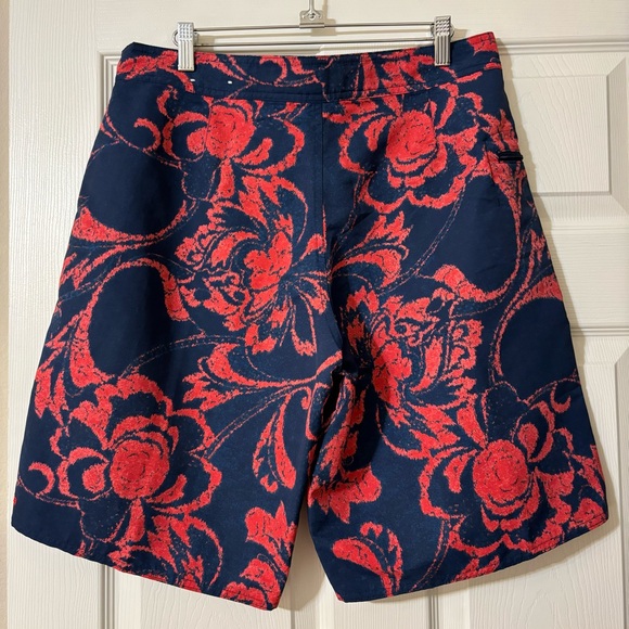 Patagonia Wavefarer Board Shorts Blue Orange All Over Floral Print size 34 - Picture 2 of 14